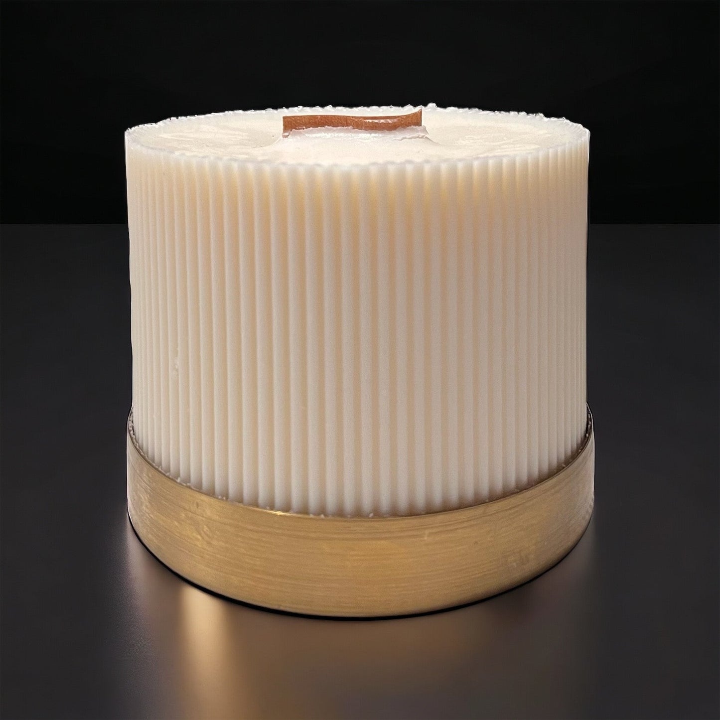 A'lure striped pillar candle XXL with wooden wick
