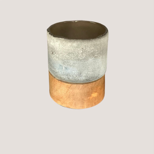 Waxinelichthouder antraciet glas met houten basis